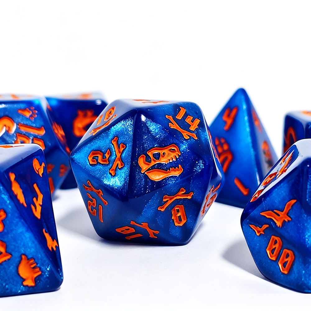 Juego de dados con grabado de  - Board Game Dnd reseña y precio